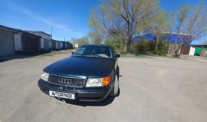 Audi 100 1993 года