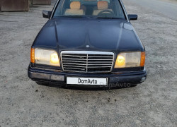 Mercedes-Benz E-Класс 1993 года