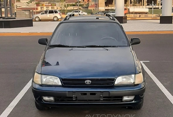 Toyota Carina E 1995 года