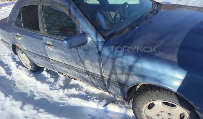 Mercedes-Benz C-Класс 1993 года