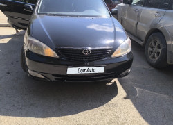 Toyota Camry 2001 года
