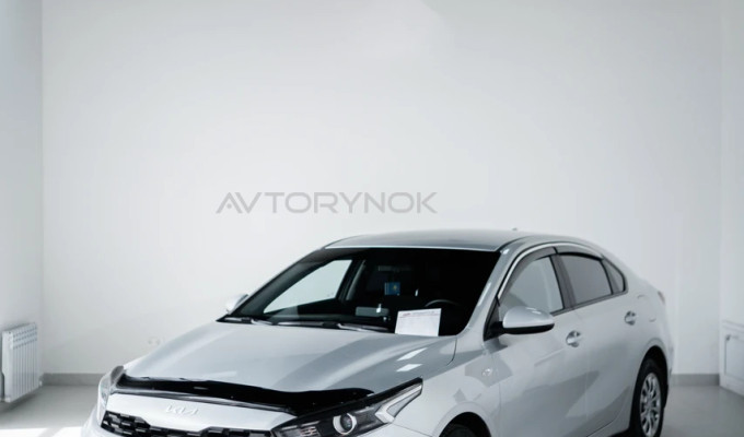 Kia Cerato 2021 года