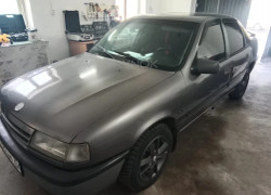 Opel Vectra 1989 года