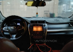 Toyota Camry 2015 года