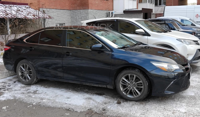 Toyota Camry 2015 года