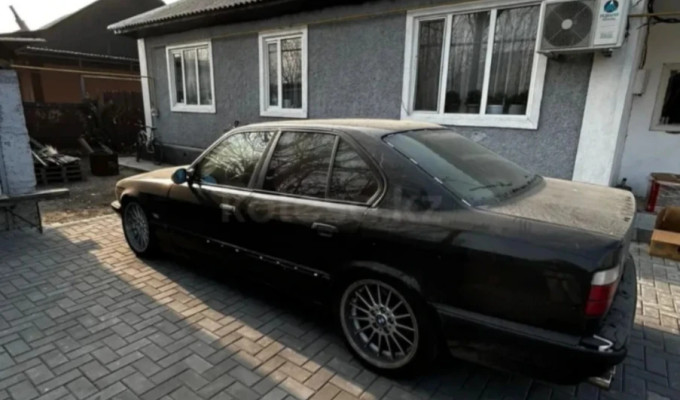 BMW 5 серия 1996 года