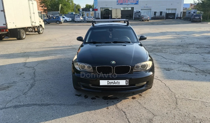BMW 1 серия 2008 года