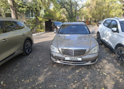 Mercedes-Benz S-Класс 2006 года