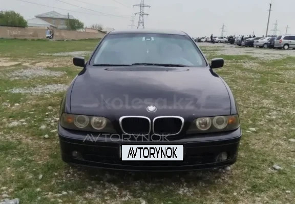BMW 5 серия 2001 года