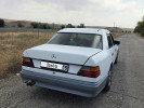 Mercedes-Benz E-Класс 1990 года