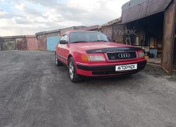 Audi 100 1993 года