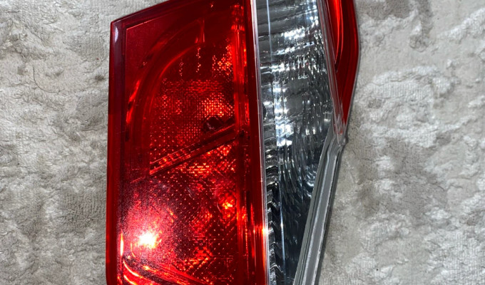 Задний левый(L) внутренний фонарь Toyota Camry V50 (DEPO)