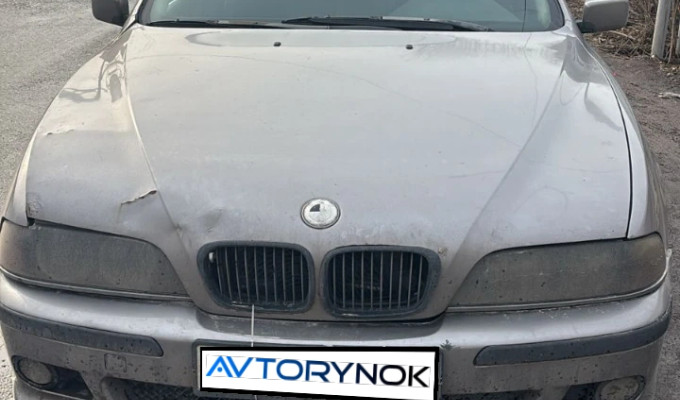 BMW 5 серия 1996 года
