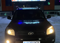 Toyota RAV4 2007 года