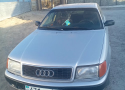 Audi 100 1991 года