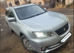 Mitsubishi Airtrek 2002 года