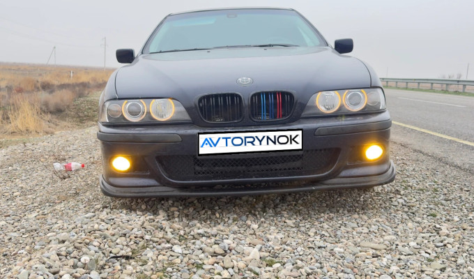 BMW 5 серия 1998 года