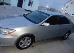 Toyota Camry 2003 года