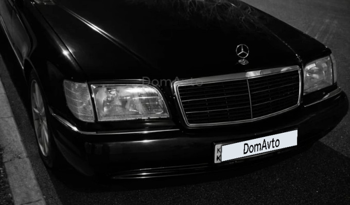 Mercedes-Benz S-Класс 1992 года