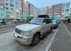 Lexus LX 2005 года