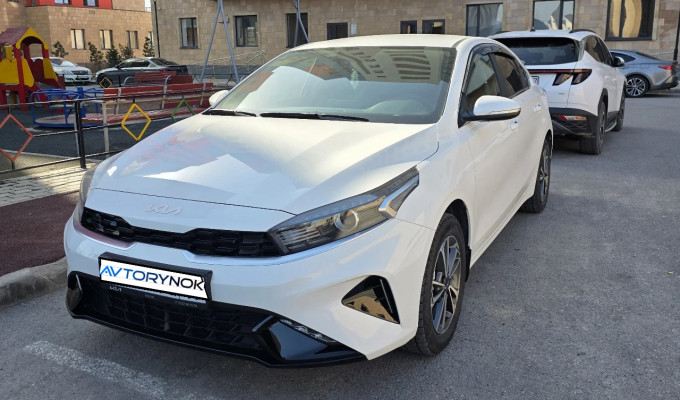Kia Cerato 2025 года