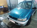 Mitsubishi Space Runner 1996 года