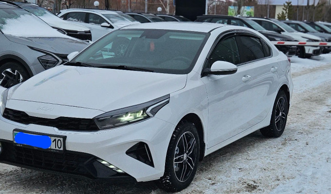Kia Cerato 2023 года