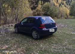 Volkswagen Golf 2000 года