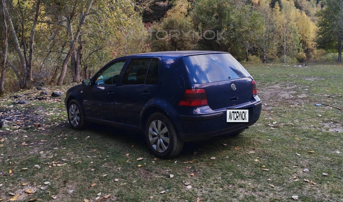 Volkswagen Golf 2000 года