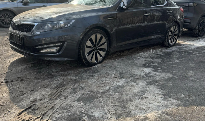 Kia K5 2011 года