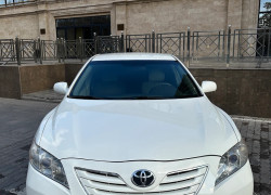 Toyota Camry 2007 года