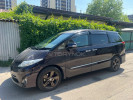 Toyota Estima 2010 года