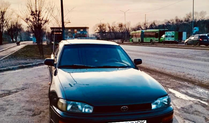 Toyota Camry 1994 года