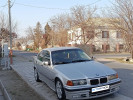 BMW 3 серия 1992 года