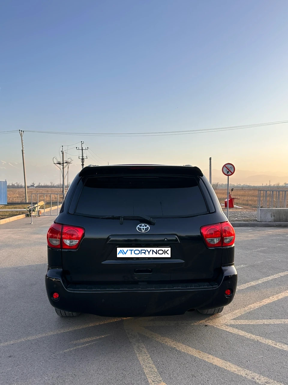 Toyota Sequoia, 2008