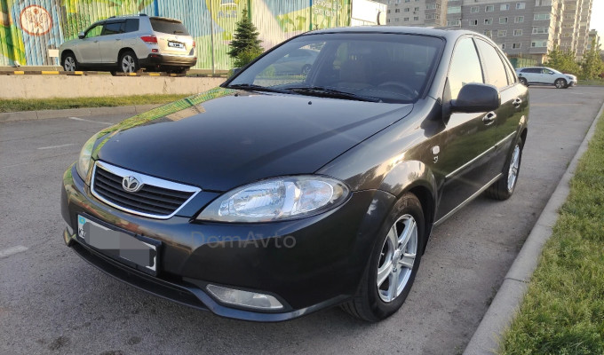 Daewoo Gentra 2014 года