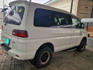 Mitsubishi Delica 2000 года