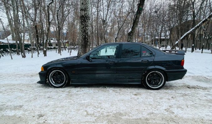 BMW 3 серия 1991 года