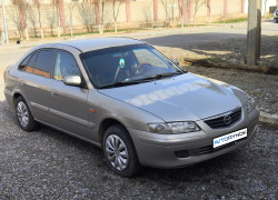 Mazda 626 2001 года