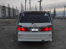 Toyota Alphard 2004 года