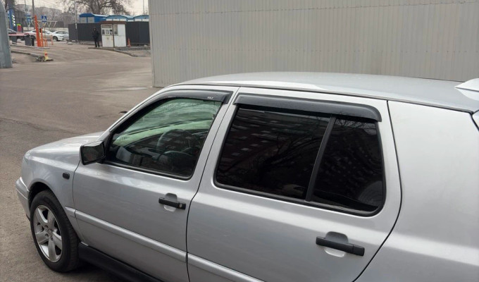 Volkswagen Golf 1998 года