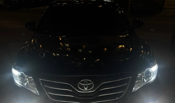 Toyota Camry 2010 года