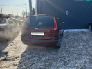 Nissan Almera Tino 2004 года