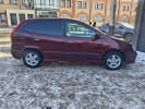 Nissan Almera Tino 2004 года