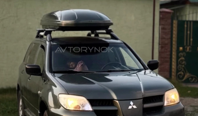 Mitsubishi Outlander 2003 года