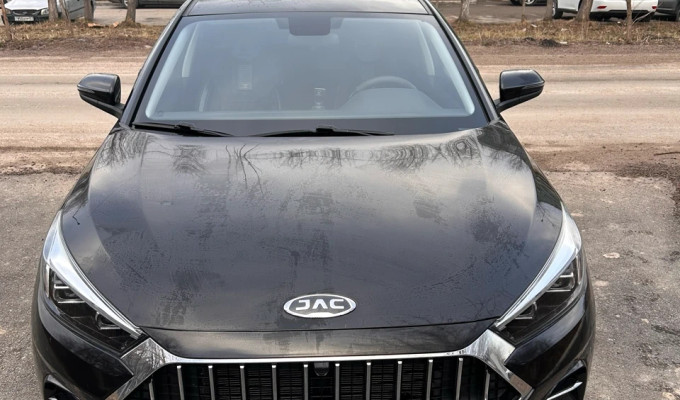JAC J7 2023 года