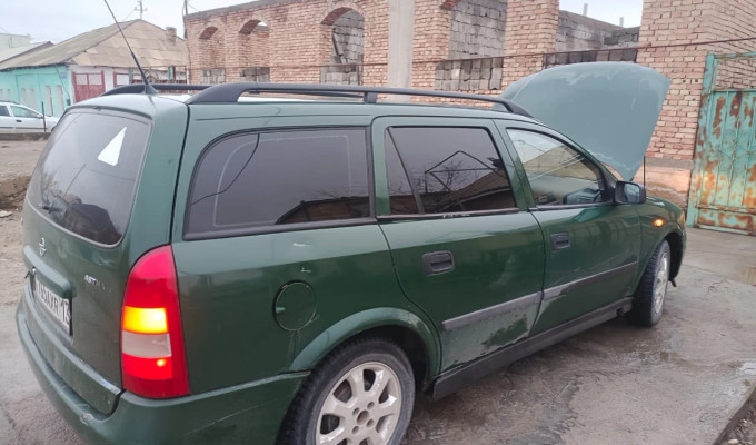 Opel Astra 1998 года