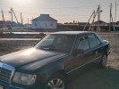 Mercedes-Benz E-Класс 1993 года