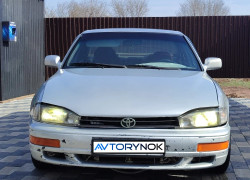 Toyota Camry 1993 года