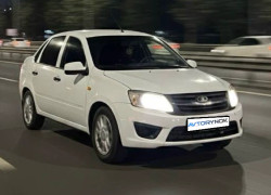 ВАЗ (Lada) Granta 2013 года